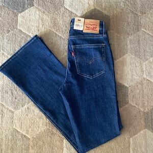 LEVIS High Rise Bootcut 725